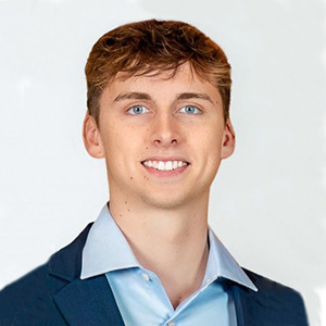 trent moye headshot 300x300